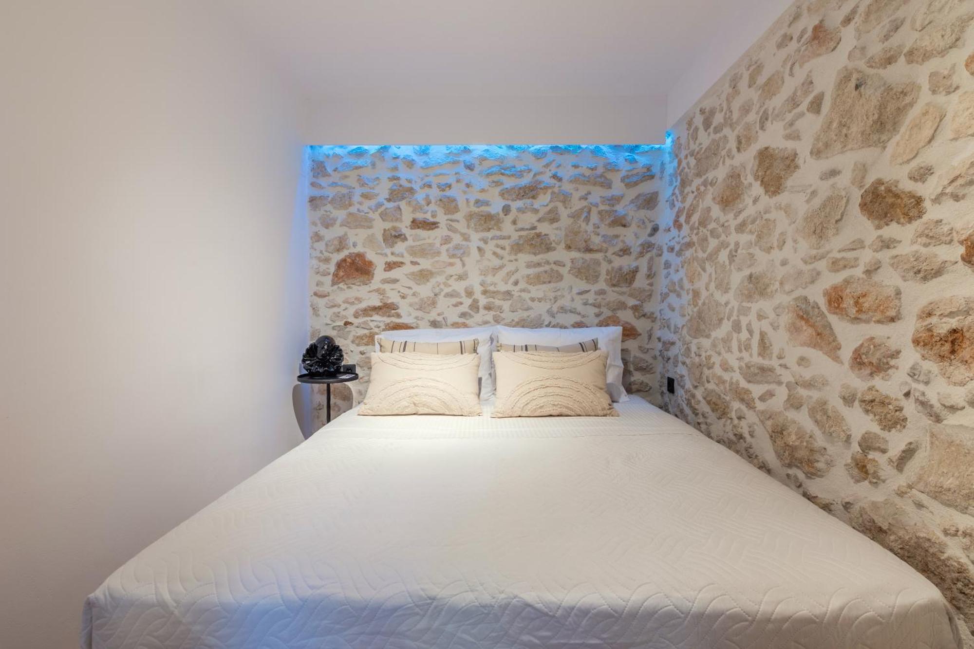 Apartment Efrosini