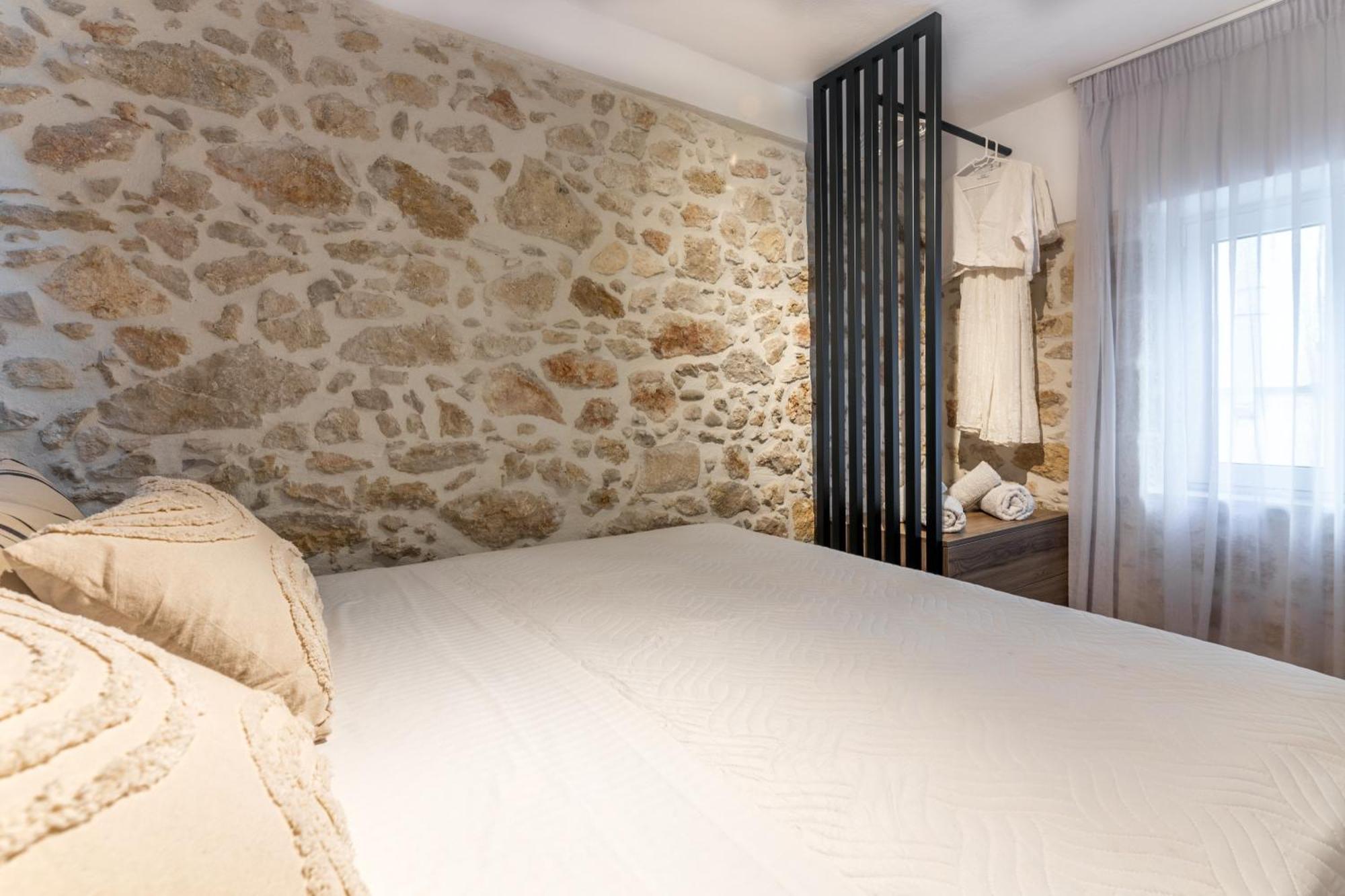 Appartement Efrosini *
